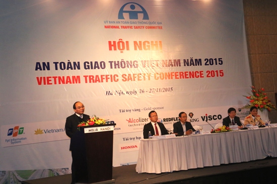 Phó Thủ tướng Nguyễn Xuân Phúc phát biểu bế mạc Hội nghị ATGT năm 2015