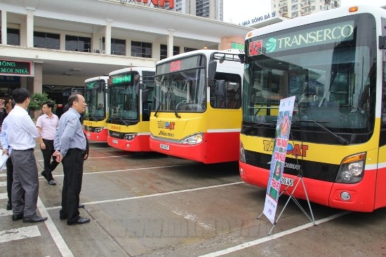 Phát triển giao thông công cộng bền vững: Ưu đãi, khuyến khích đầu tư phát triển dịch vụ vận tải