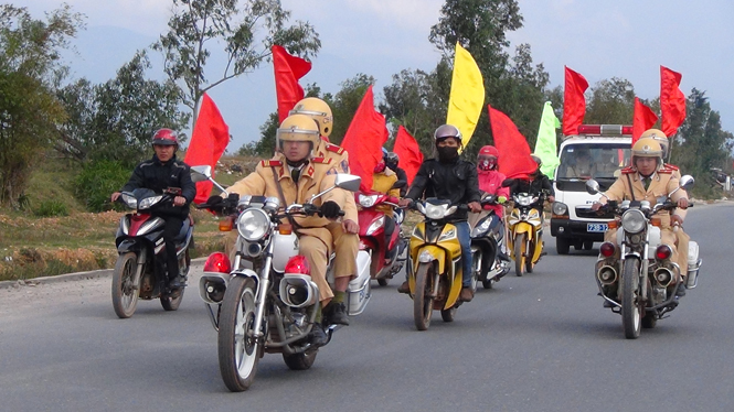 Ra quân hưởng ứng an toàn giao thông góp phần nâng cao nhận thức về văn hóa giao thông cho người dân trên địa bàn huyện Quảng Trạch (Quảng Bình)