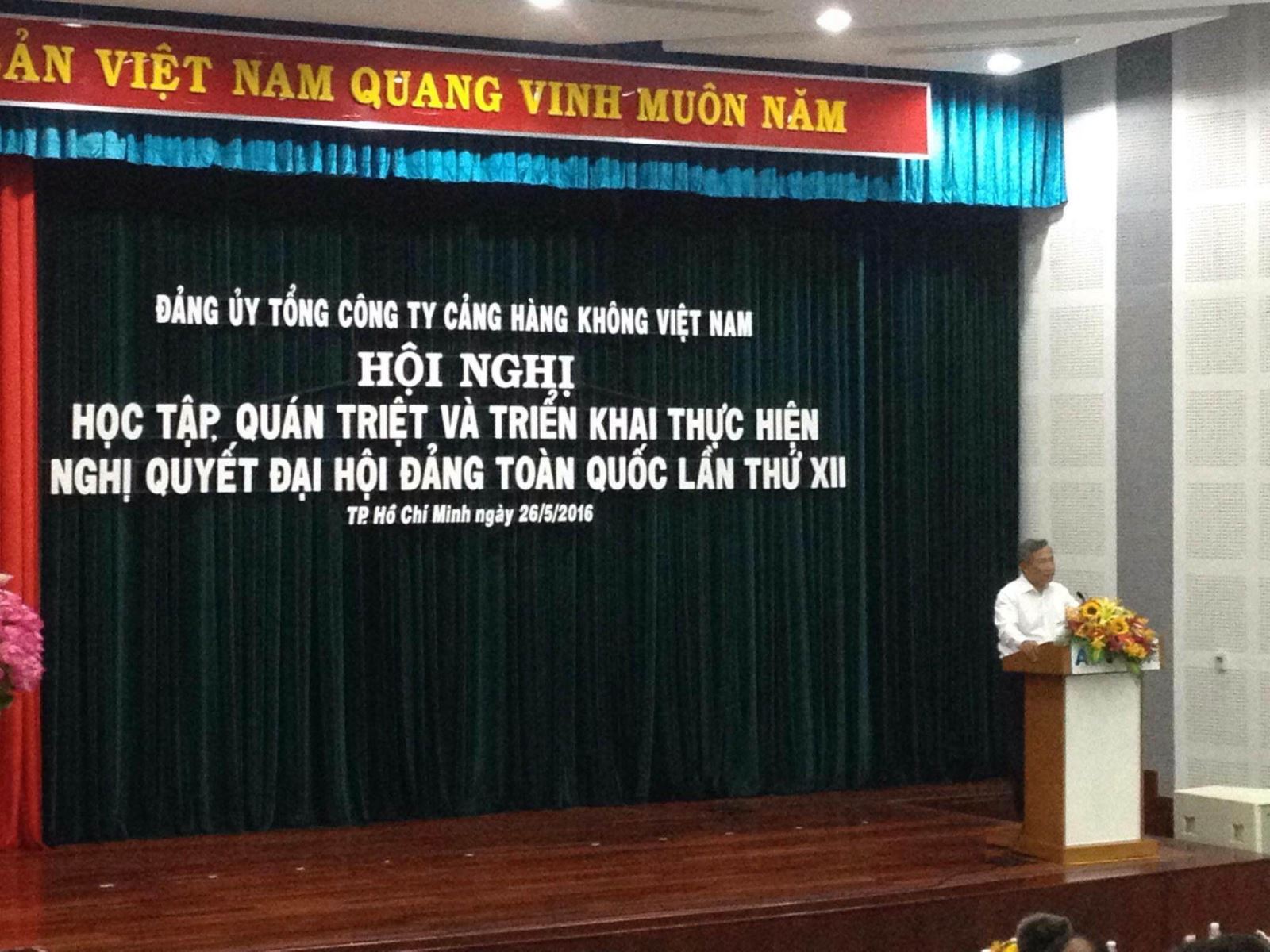 Tiến sĩ Trần Hồng Hà quán triệt, triển khai thực hiện Nghị quyết Đại hội XII của Đảng tại Hội nghị