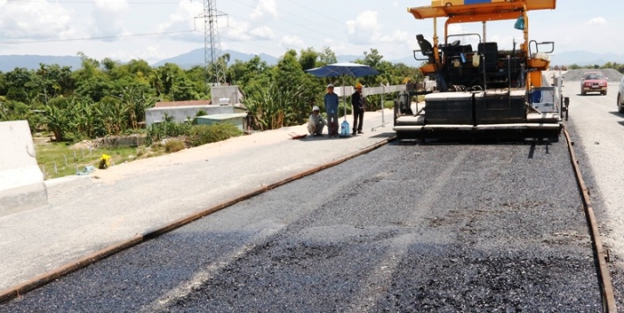 Cao tốc Đà Nẵng-Quảng Ngãi: "Dòng tiền" phải đến thẳng đơn vị thi công