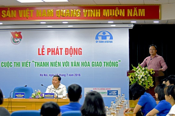 Ông Khuất Việt Hùng, Phó Chủ tịch Chuyên trách Ủy ban ATGT Quốc gia