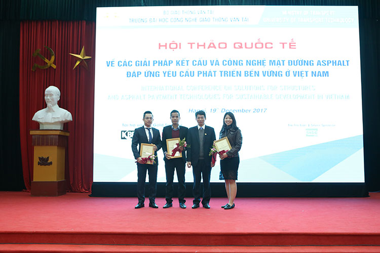 Toàn cảnh Hội thảo quốc tế về các giải pháp kết cấu   và công nghệ mặt đường asphalt đáp ứng yêu cầu phát triển bền vững ở Việt Nam