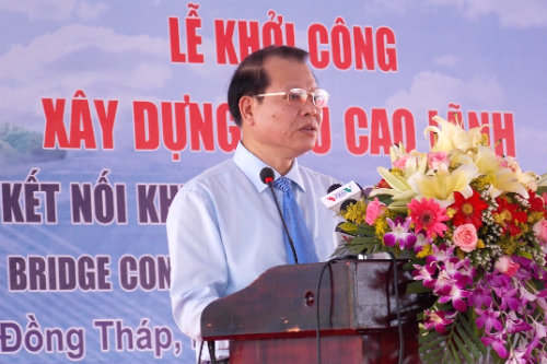 Phó Thủ tướng Vũ Văn Ninh dự Lễ khởi công xây dựng cầu Cao Lãnh, tỉnh Đồng Tháp