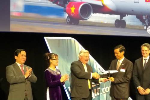 Vietjet nhận tàu bay đầu tiên của hợp đồng Airbus 