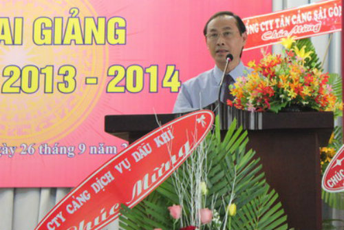 Thứ trưởng Lê Đình Thọ dự lễ khai giảng năm học mới 2013 - 2014 tại Trường ĐH Giao thông vận tải TP.Hồ Chí Minh